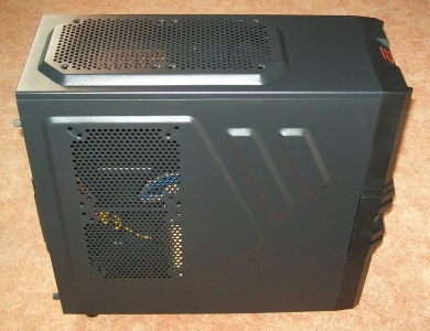 Aerocool Strike-X ONE Advance Seitenansicht Aerocool Strike-X ONE Advance Seitenansicht
