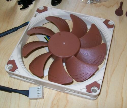 Computerkühlung und Lüfter Gehäuselüfter von Noctua