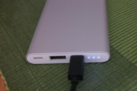 StilGut Powerbank Ladestand per LED