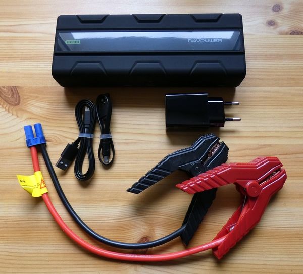 RAVPower RP-PB063 Powerbank Lieferumfang