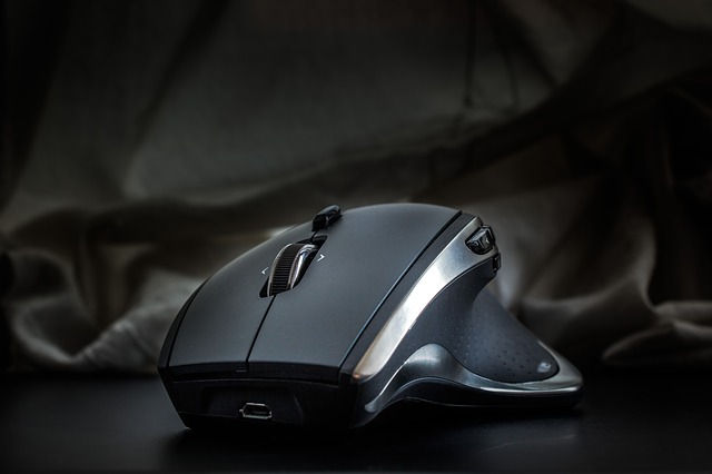 gaming maus computer schreibtisch Gaming-Maus mit Kabel oder ohne