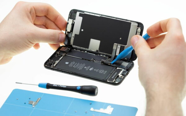 Arbeiten am iPhoneSE