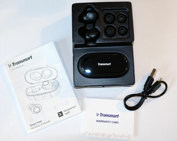 Lieferumfang beim Tronsmart Onyx Free Lieferumfang Tronsmart Onyx Free