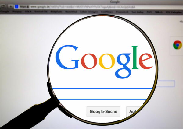 Google Bewertungen kaufen - nicht immer legal Google Bewertungen kaufen