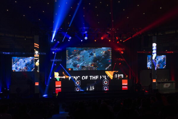 Wachstum des E-Sports am Beispiel King of the Hill LoL Lyon Esport 10 - King of the Hill LoL