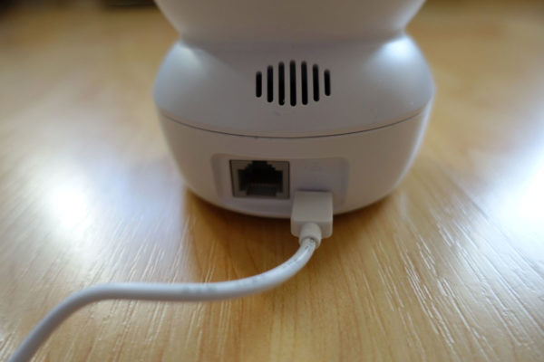 ezviz c6n ueberwachungskamera 06 EZVIZ C6N Anschlüsse Rückseite