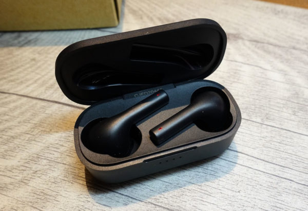 aukey ep t21s tws kopfhoerer 02 Aukey EP-T21s im Lade-Case