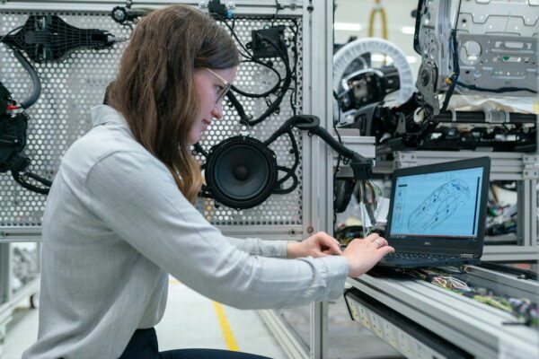 Elektrotechnik: Etwas mit Computern studieren