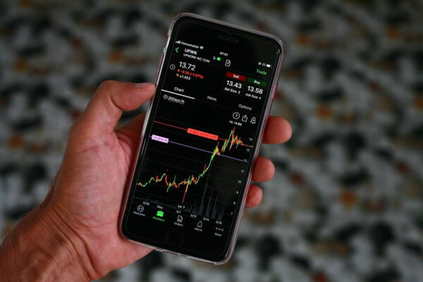 Privatanleger chancengleich durch Internet und Online-Broker