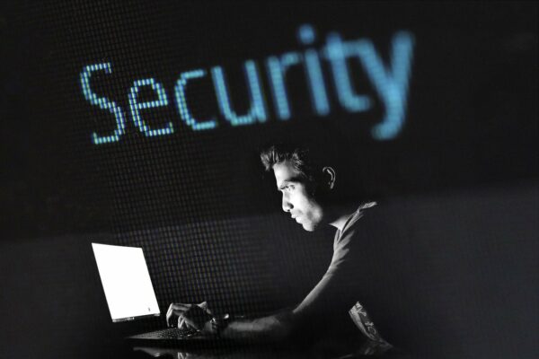 Antivirus, Firewall und VPN - Computer und Mac schützen