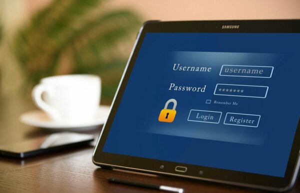 sichere passwoerter verwenden Unbedingt sichere Passwörter verwenden