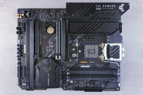 Mainboard der TUF-Gaming-Serie mit offenem CPU-Sockel