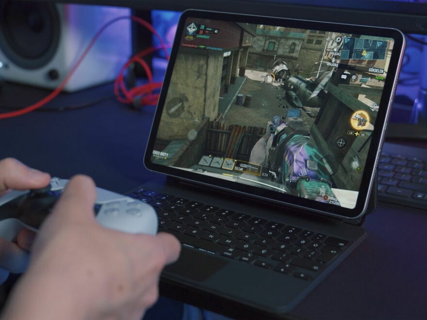 Gamer zockt online