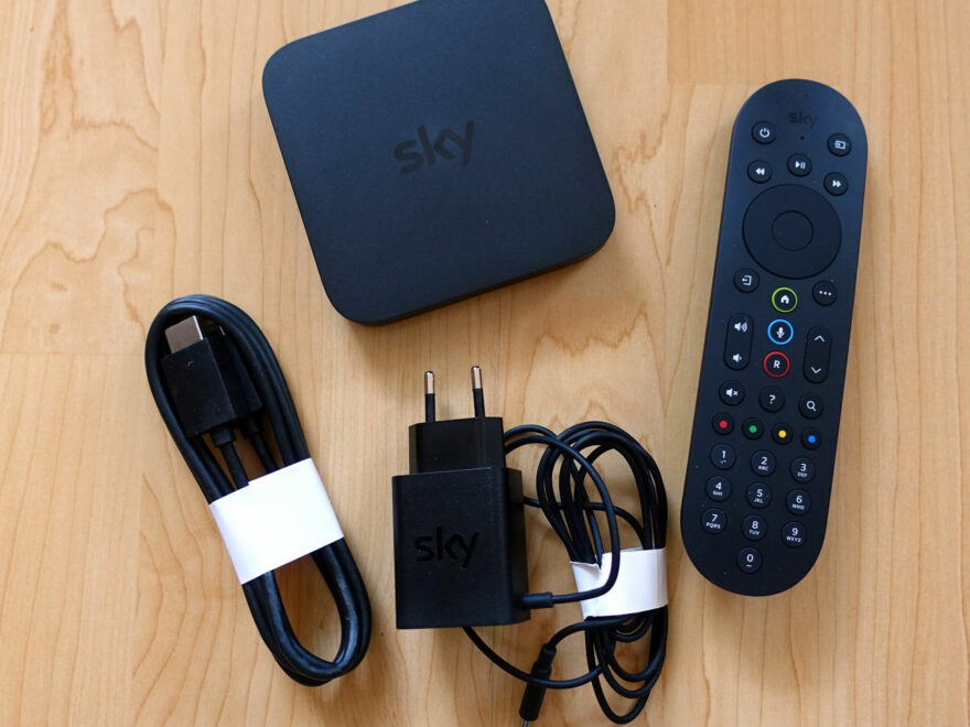 Sky Q IPTV Box Lieferumfang