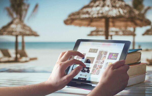 Internet im Urlaub am Strand