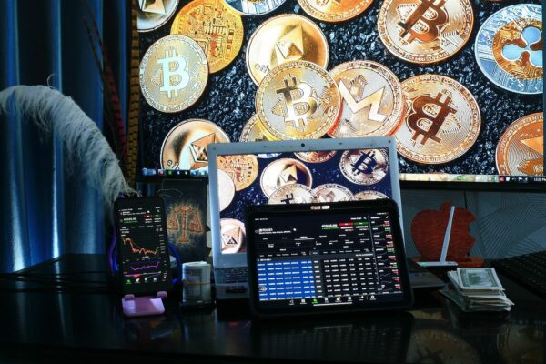 handel block kette kryptowaehrung Handelsaufträge erteilen und Strategien anwenden