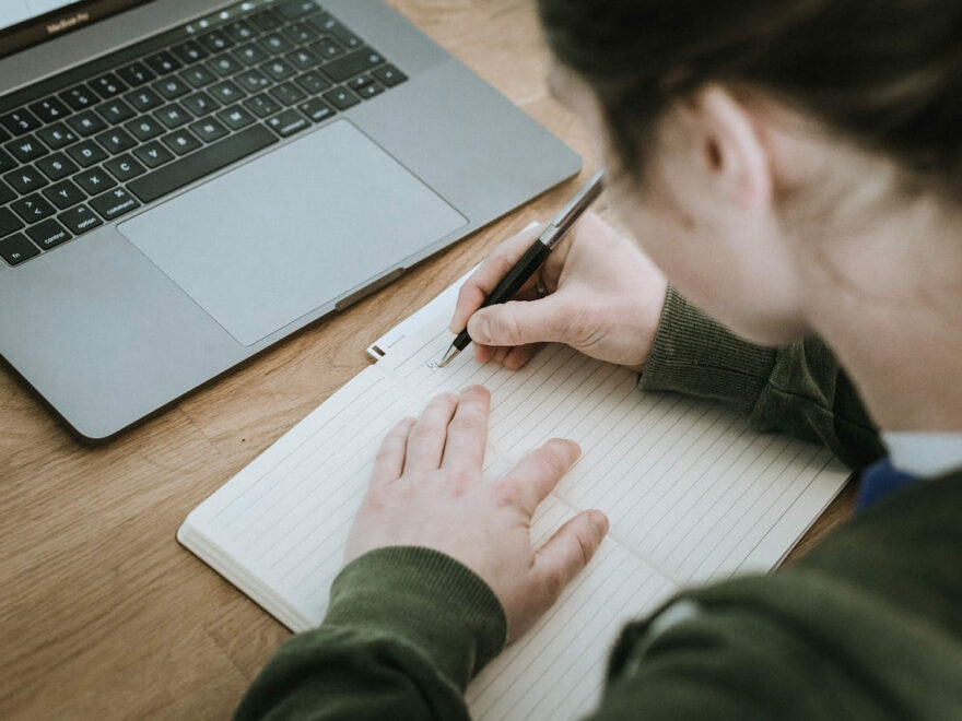 Online Programme zur Prüfung der Grammatik und Rechtschreibung