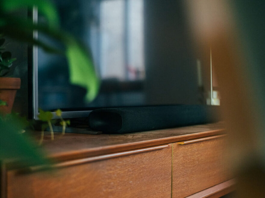 Smart Home Soundbar unter Fernseher