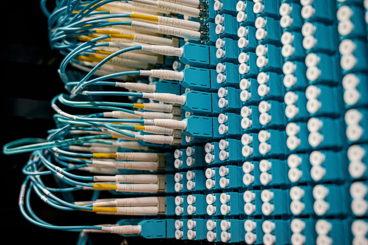 Netzwerk-Protokolle: TCP/IP, UDP und mehr im Überblick