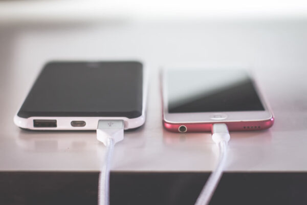 Smartphone laden per USB