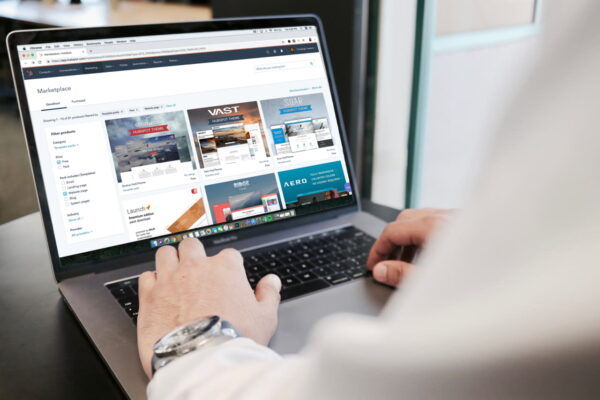 Sicheres Verhalten im Internet Sicheres Verhalten im Internet