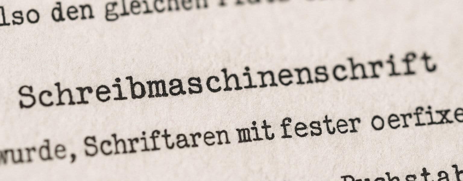 Schreibmaschinenschrift Beispiel: getippter Text im klassischen Retro-Stil