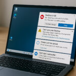 Windows-PC mit störenden OneDrive-Pop-ups und Speicherwarnungen