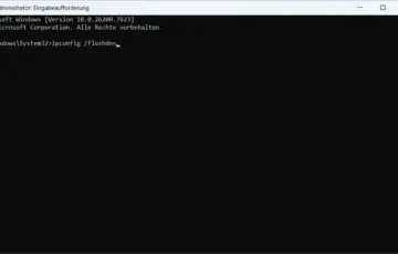 Windows Eingabeaufforderung mit dem Befehl ipconfig /flushdns zum DNS Cache löschen.